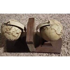 Vintage Spinning Wooden‎ Globe Bookends Bookcase Decor Wood Home Interiors NWOT